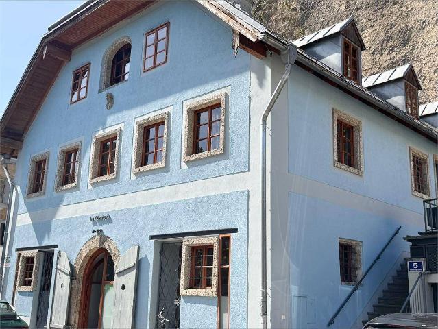 traumhafte 4 Zimmer Stadtwohnung in der Riedenburg