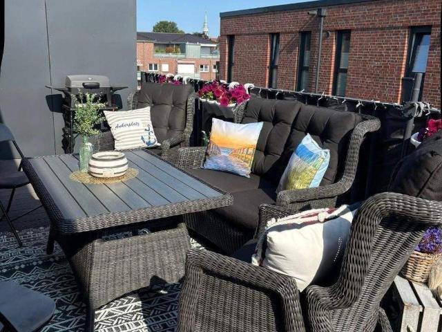 Traumhafte 4 Zimmer Wohnung mit Dachterrasse in Horneburg