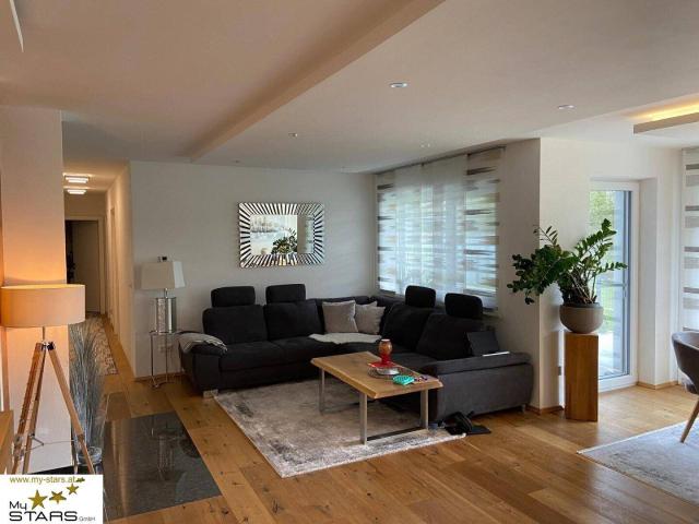 Traumhafte 4 Zimmer Wohnung mit Garten und Terrasse in Mattighofen Ihr neues Zuhause!