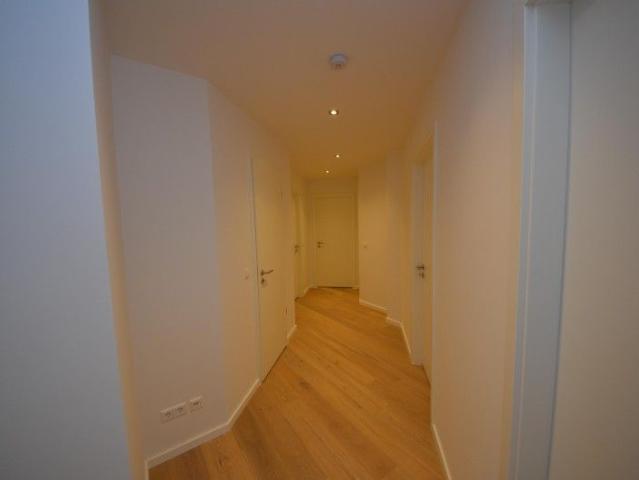 Traumhafte 4 Zimmerwohnung im Neubau mit Aufzug, Fussbodenheizung, Parkett, Balkon!