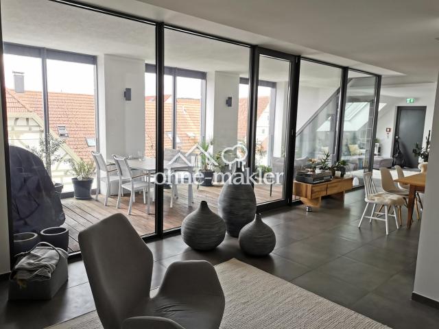 Traumhafte 5 Zimmer Wohnung im Herzen von Echterdingen
