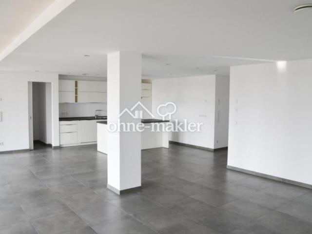 Traumhafte 5 Zimmer Wohnung im Herzen von Echterdingen