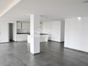 Traumhafte 5 Zimmer Wohnung im Herzen von Echterdingen