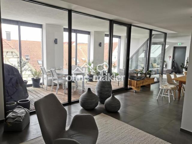 Traumhafte 5 Zimmer Wohnung im Herzen von Echterdingen