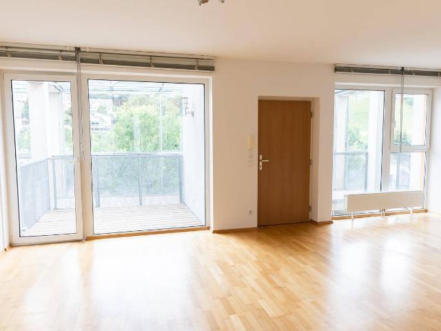Traumhafte 80 m² Mietwohnung povisionsfrei in 2860 Kirchschlag hell, gepflegt & mit Tiefgarage!