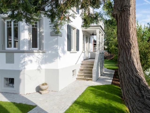 traumhaftes 6.5 Zimmer Einfamilienhaus | Grundstücksfläche 642 m²