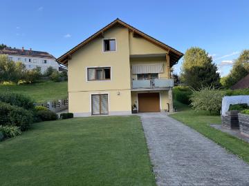 Traumhaftes, voll möbliertes Einfamilienhaus in ruhiger Lage von Rappottenstein – sofort beziehbar!