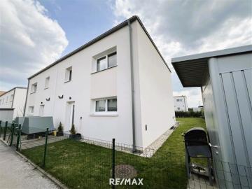 Villa zum Verkauf in 2604 - Garten, Terrasse