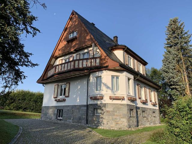 Traumhaftes Aschberg Chalet in exklusiver Kammlage im Naturpark Erzgebirge