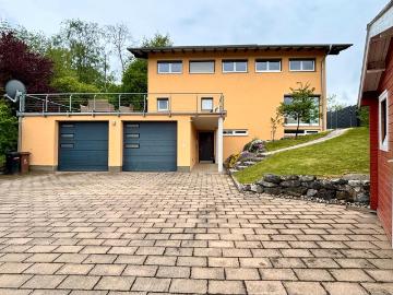 Traumhaftes Architektenhaus mit Vollausstattung und Randlage