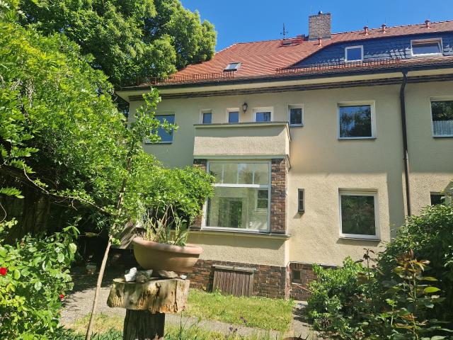 Traumhaftes Doppelhaus – Platz für alle, schöne Lage, Garten…