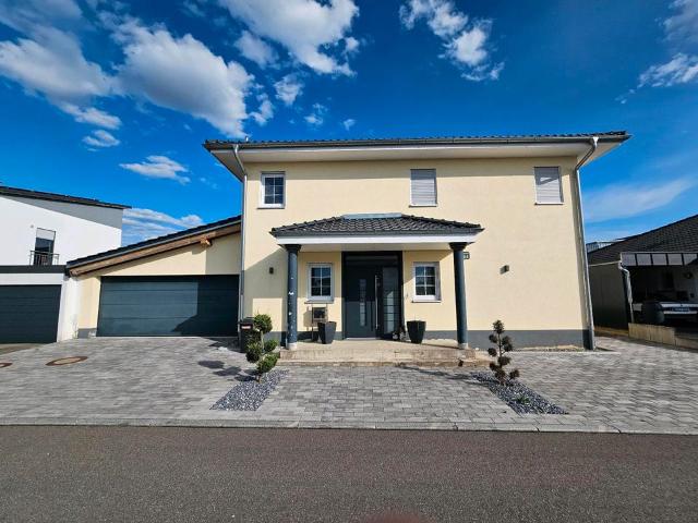 Traumhaftes Einfamilienhaus – 5 Zimmer, 164 m², Garten & Terrasse