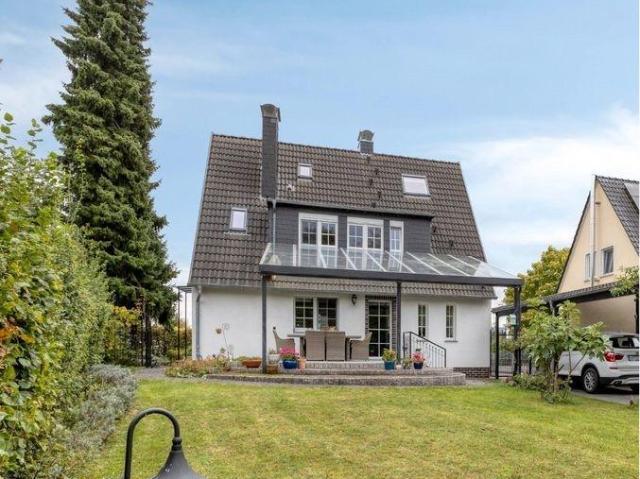 Traumhaftes Einfamilienhaus am Burghügel Mark provisionsfrei