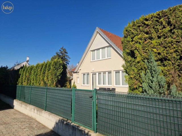 Traumhaftes Einfamilienhaus in Wien: 7 Zimmer, Garten, 2 Terrassen & Garage!