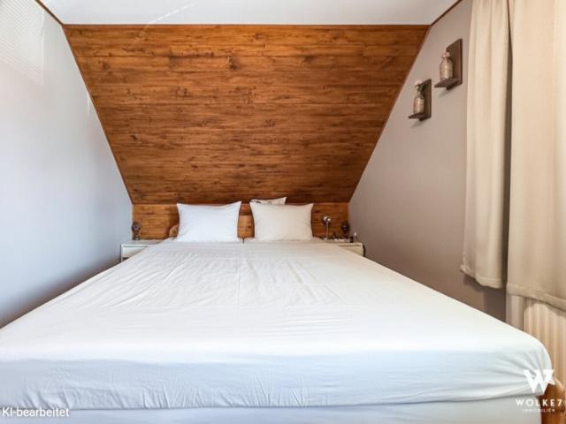 Traumhaftes Einfamilienhaus mit großem Grund in ruhiger Lage: Vollunterkellert | Sauna | Moderne PV Anlage
