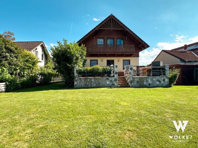 Traumhaftes Einfamilienhaus mit großem Grund in ruhiger Lage: Vollunterkellert | Sauna | Moderne PV Anlage
