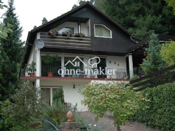 TRAUMHAFTES FREISTEHENDES EINFAMILIENHAUS MIT POTENTIAL FÜR DIE GROSSE FAMILIE