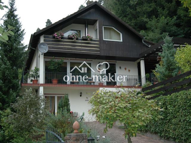 TRAUMHAFTES FREISTEHENDES EINFAMILIENHAUS MIT POTENTIAL FÜR DIE GROSSE FAMILIE