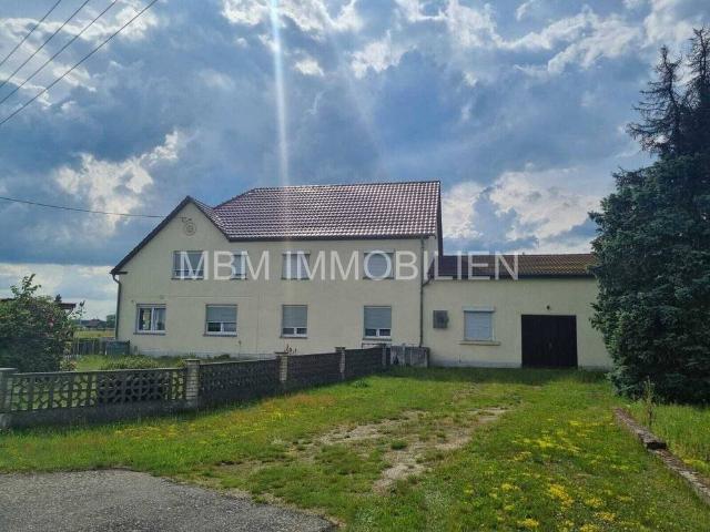 Traumhaftes Grundstück mit Einfamilienhaus in idyllischer Lage