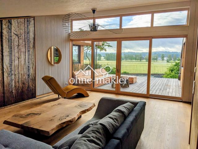 Traumhaftes Loftstudio mit grandiosem Blick in die Horlofftal Auen. Neubau Erstbezug. Möbliert