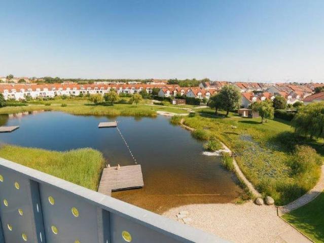 79 m² Wohnfläche + 60 m² Dachterrasse, nur 9 Minuten mit dem Bus zur U1 Oberlaa!