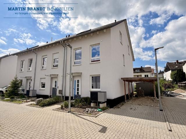 Traumhaftes Reihenendhaus mit Garten in schöner Wohnlage von Waldems Esch