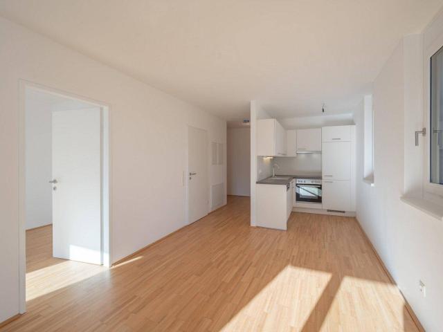 Traumhafter und 2 Zimmer Neubau mit großer Loggia