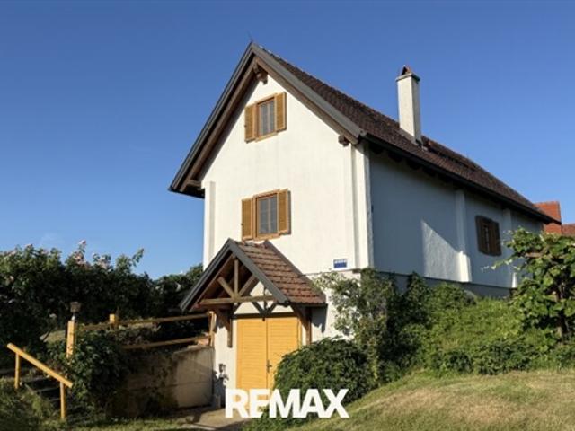 Traumhafter Weinkeller mit Panoramablick auf ca. 5.000 m² Grund – Einzigartiges Refugium im Südburgenland