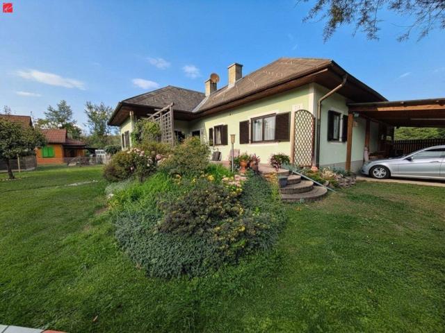 Traumhafter Bungalow in Wald & Seenähe