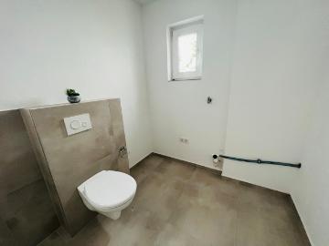 Traumhaus | 7 Beds | 5 Room | Wifi | 3 Parking
