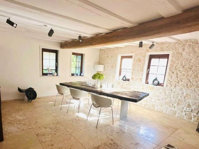 Traumhaus im Finca Stil Pferdehaltung möglich