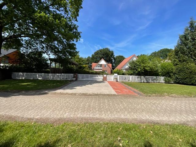 Traumhaus in Hambergen – direkt am Waldrand & von Privat