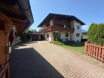 Traumhaus in ruhiger Lage mit Garten, Terrasse & Kamin