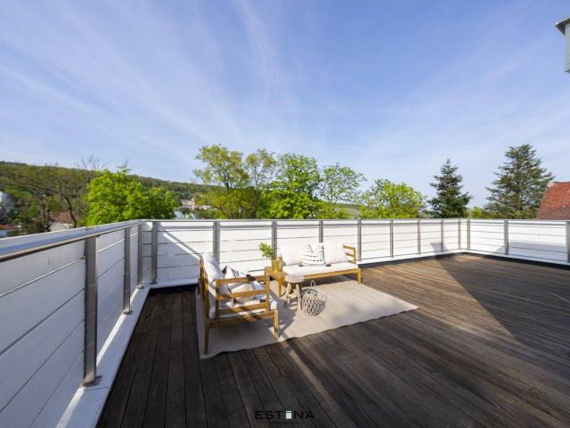 Traumhaus mit Terrasse und kleinem Garten nahe der American International School