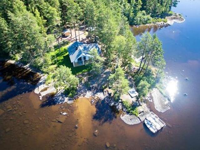 Traumhaus Villa Strömholmen direkt am See, ☀️ Småland, Schweden