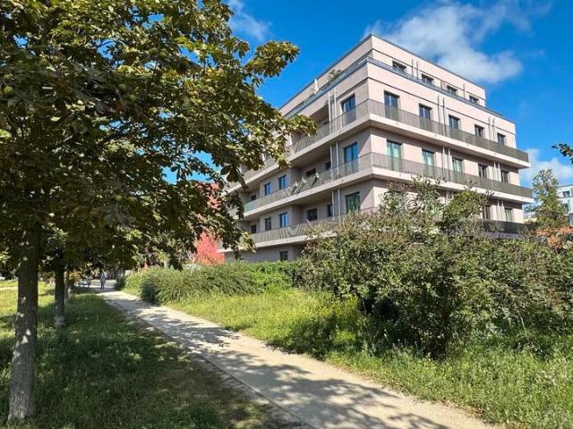 Traumlage am Wasser: Nachmieter für 3 Zimmer 75 qm Neubauwohnung