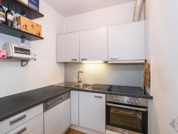 Traumlage Freisaal: Gepflegte Zweizimmerwohnung im Dachgeschoss