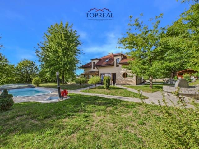 Traumvilla mit Pool & Aussichtslage in Weißkirchen – exklusives Anwesen mit Resort Charakter