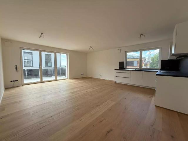 Traumwohnung! 3 Zi Wohnung m. Garten KFW 40 NH