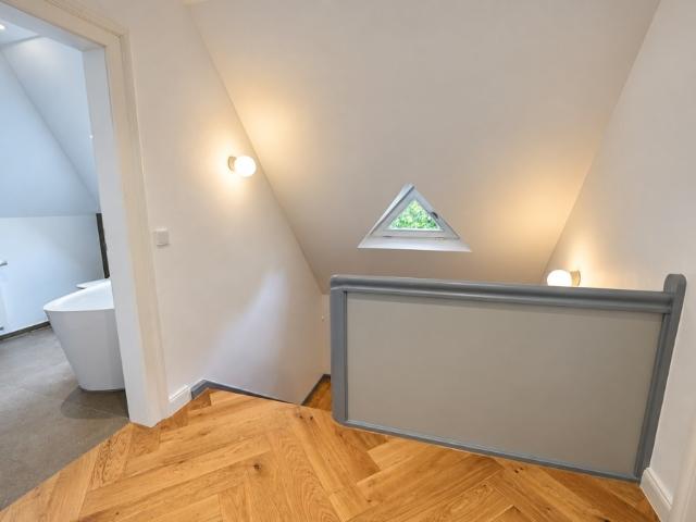 Traumwohnung am Hofgarten Schicke 4,5 Zimmer Wohnung mit Kamin, Balkon und Stellplatz