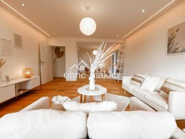 Traumwohnung im 2 MFH mit sonnigem Balkon im 1.OG saniert, Energie KL. A