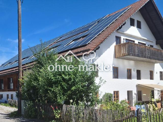 Traumwohnung im Grünen 8 Zimmer, 3 Bäder, großer Garten.