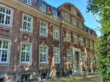 Traumwohnung in einer denkmalgeschützten Stadtvilla