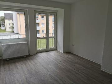 Traumwohnung in Traumlage!. bezugsfertige 3 Zimmer Wohnung mit Balkon in Wedau