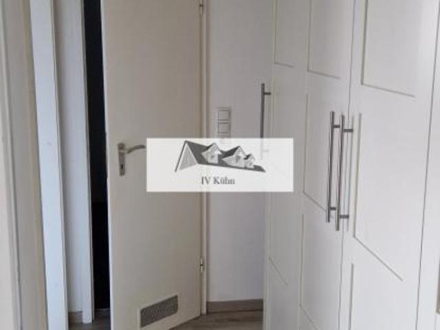 Traumwohnung mit modernen Bad und Einbauküche