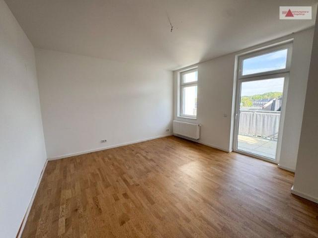 Traumwohnung mit großem Balkon und 2 Bädern