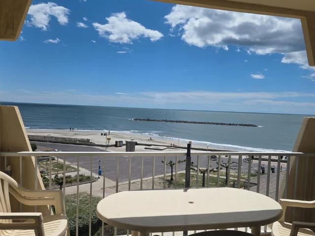 Traumwohnung nahe Montpellier, direkt am Mittelmeerstrand