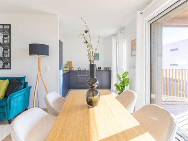 Visitez notre appartement décoré sur rendez vous, réservez, emménagez !