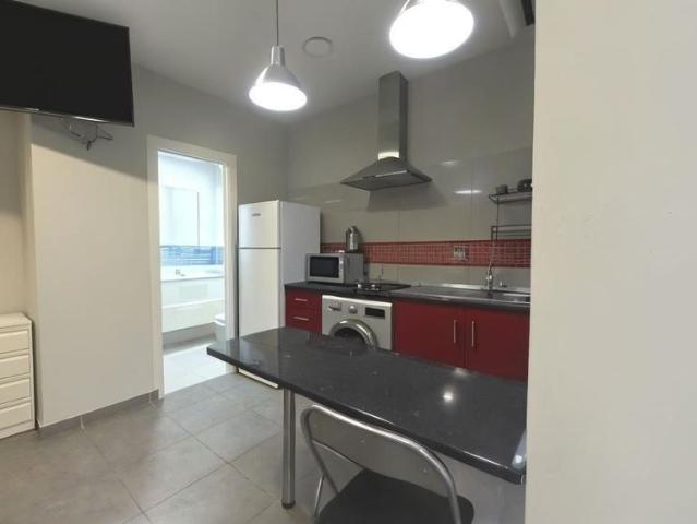 Travesía del Arenal, Madrid, Community of Madrid 28221