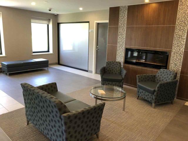 Trayborn Hill 1 Bedroom Apartment for Rent at 55 Trayborn Dr, Richmond Hill, ON L4C 4K6 Mill Pond